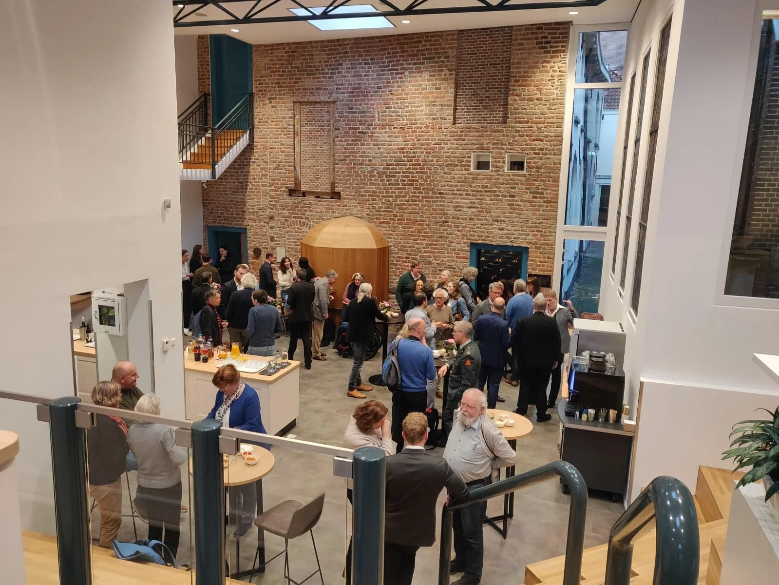 Op 28 november vierde de TST haar Dies Facultatis. Hierbij was een H. Mis, een lezing, en een feestelijke receptie. Het was een zeer leuke dag, op onze website is meer te lezen!