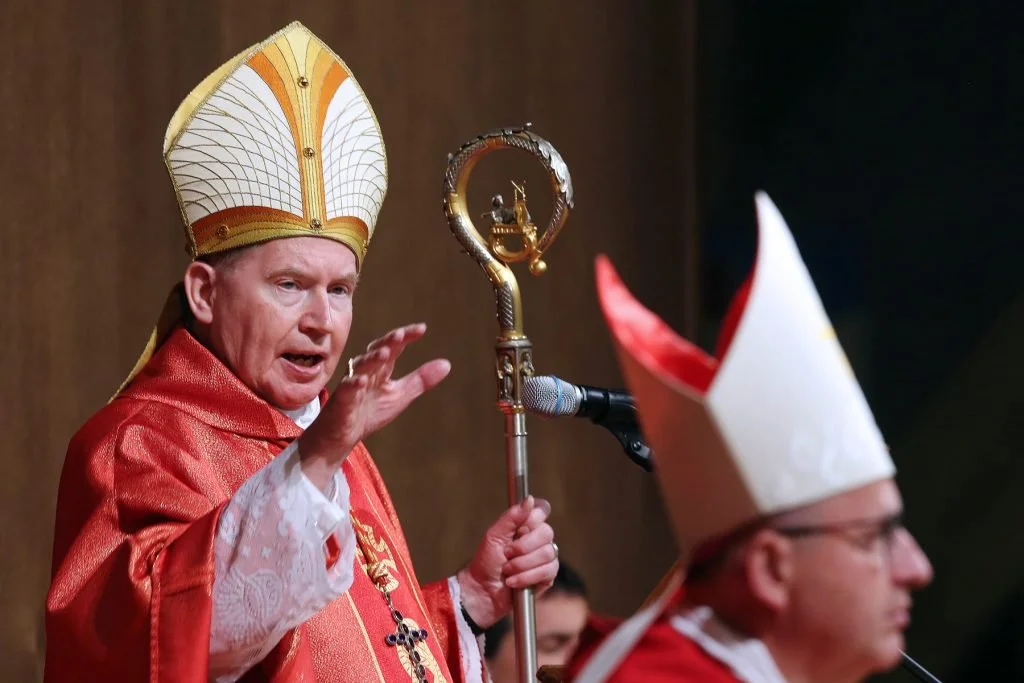 Lezing kardinaal Eijk voorlopig afgelast

Op 28 januari zou kardinaal Eijk, op uitnodiging van @sv_ad_interim, een lezing geven over het sacrament van de biecht, als tweede in een reeks van lezingen over de sacramenten. Wegens enkele gezondheidsprobl