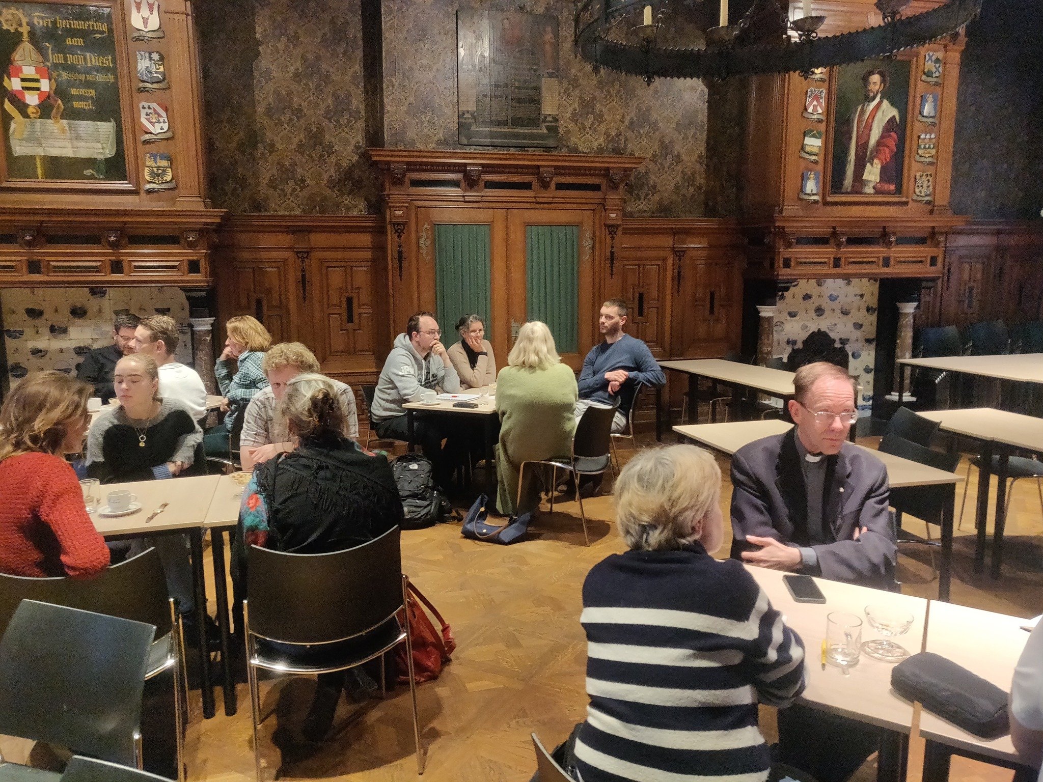 Synodaal gesprek over thema Kerk & vrouw