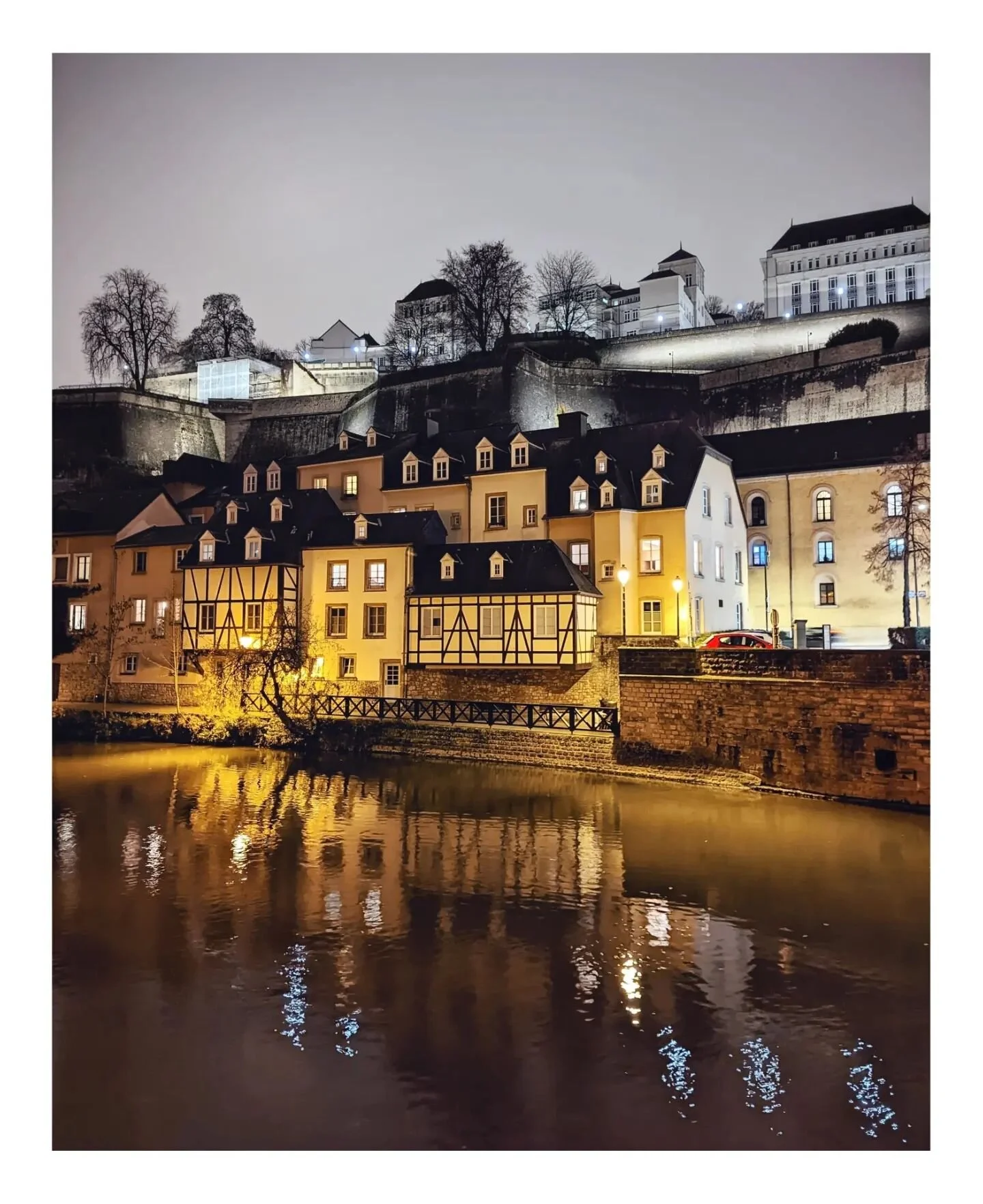 Luxemburg 2022
&bull;
&bull;
&bull;
&bull;
&bull;
#citytrip #neverstopexploring #streetphotography #visitluxembourg #travelmood #picsoftheday