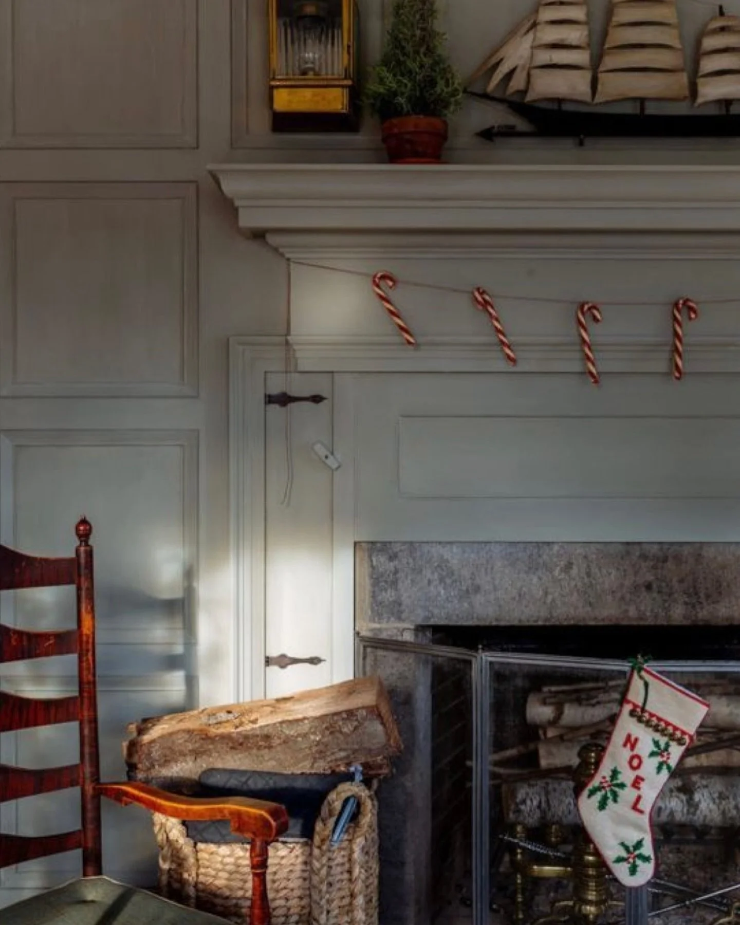 We&rsquo;ve officially tipped over into Christmas &amp; I had this sudden urge to go full Elf mode in our home&hellip; it&rsquo;s been a very full on few months focusing on the business side of things so the house has definitely become a bit of a dum