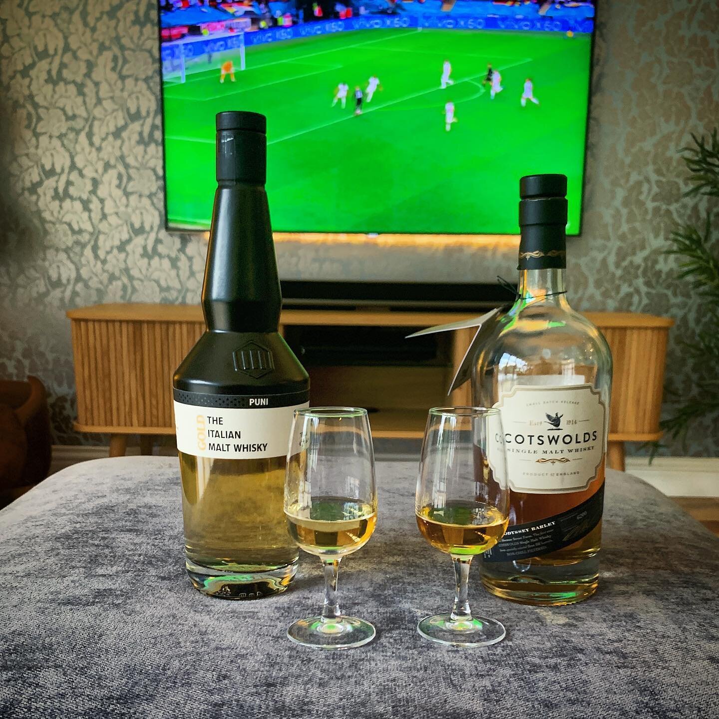 In all honesty, may the best dram win.

 🏴󠁧󠁢󠁥󠁮󠁧󠁿 🇮🇹 

  Bring us a great game! 💪