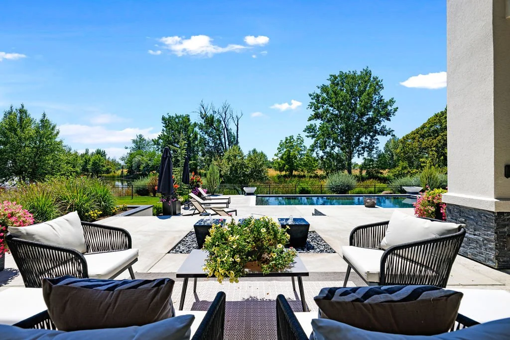 1027BrentbrookLn-140.jpg