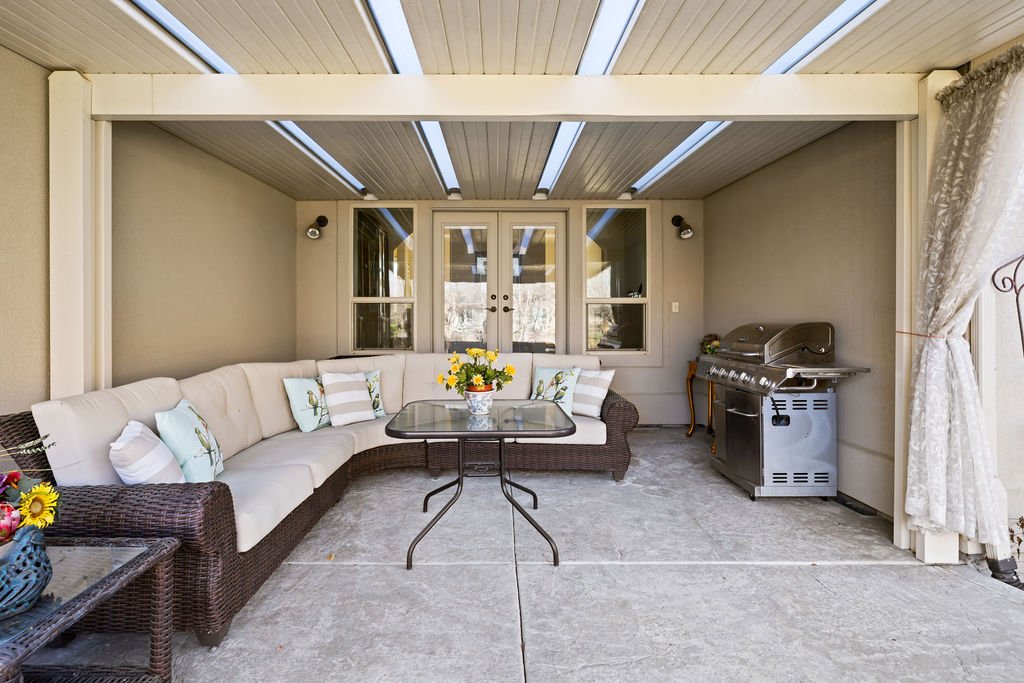 636WColchesterDr-78.jpg