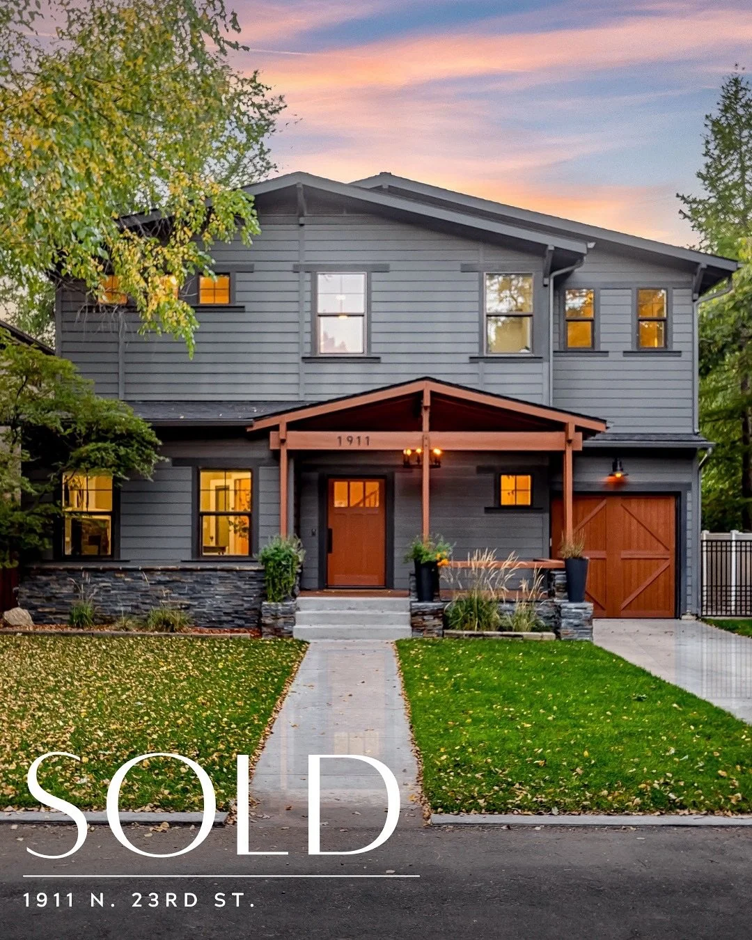 SIGNIFICANT SALE ✨
⠀⠀⠀⠀⠀⠀⠀⠀⠀
1911 N 23rd St, Boise
SOLD $1,300,000
⠀⠀⠀⠀⠀⠀⠀⠀⠀
So thrilled for our sellers on the sale of their stunning home! Nestled on a tree-lined street in one of Boise&rsquo;s most coveted historic neighborhoods, this North End pr
