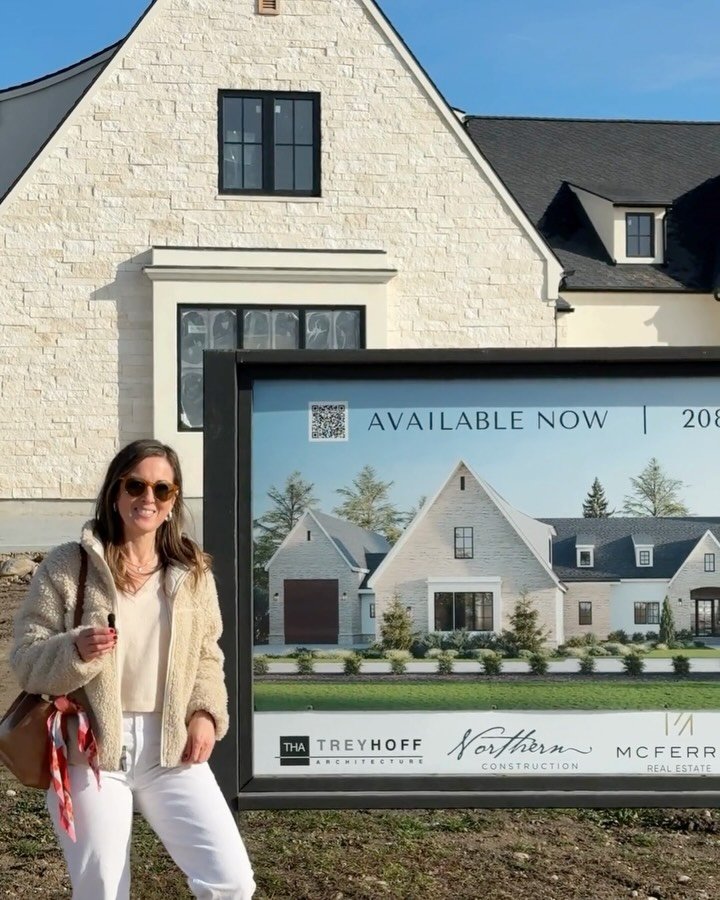 Quick little progress update on our ultra luxury new build in Eagle, ID! ✨

Comment &ldquo;Fiddleneck&rdquo; and I can send you more details :)

Just wanted to share some of my favorite parts with you. We&rsquo;re getting closer to completion and the