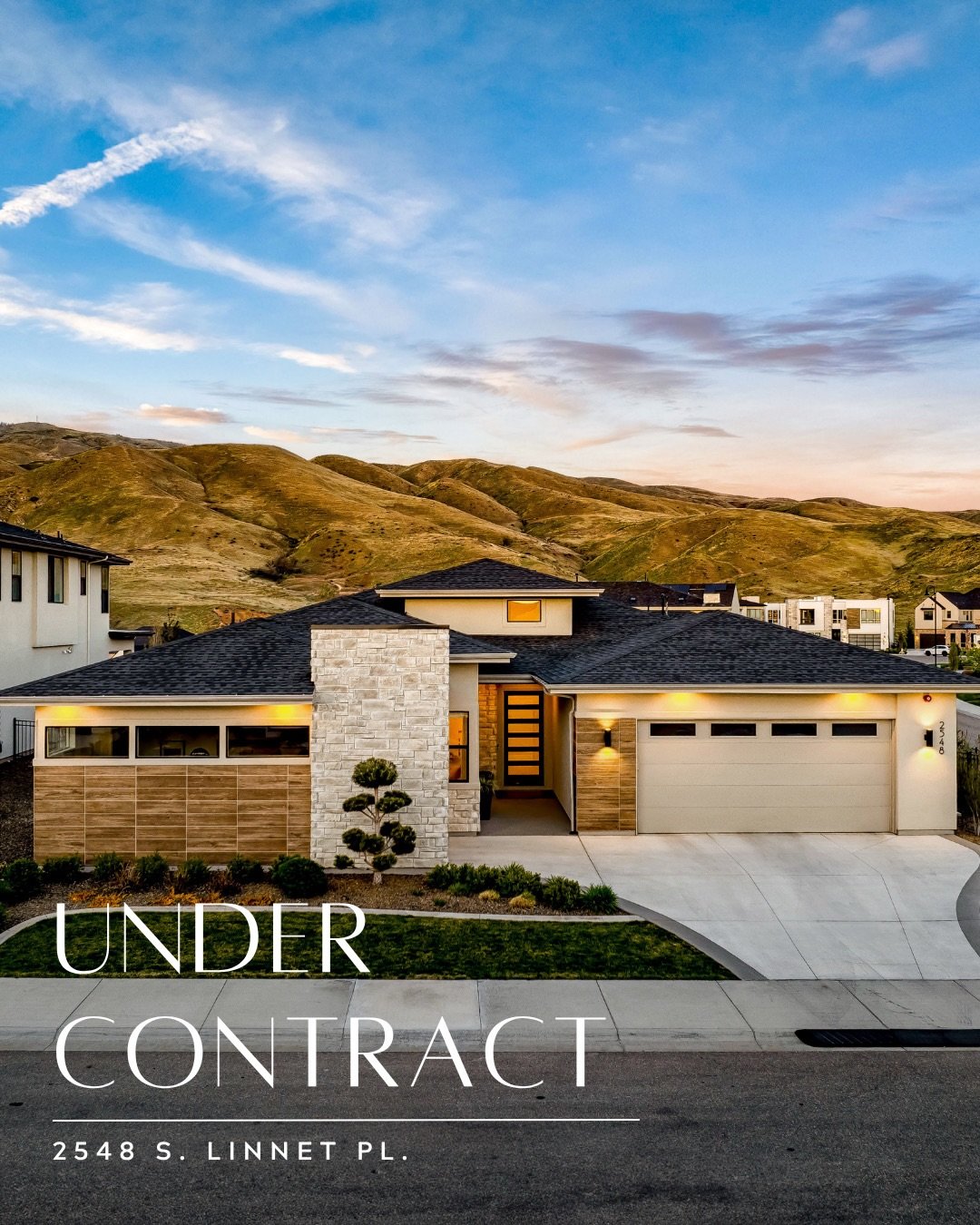 UNDER CONTRACT ✨
⠀⠀⠀⠀⠀⠀⠀⠀⠀
So incredibly thrilled for our clients as we celebrate their home officially being under contract! 
⠀⠀⠀⠀⠀⠀⠀⠀⠀
If you&rsquo;re looking for a dedicated approach to selling your luxury Boise home, let&rsquo;s connect! :)
⠀⠀⠀⠀⠀