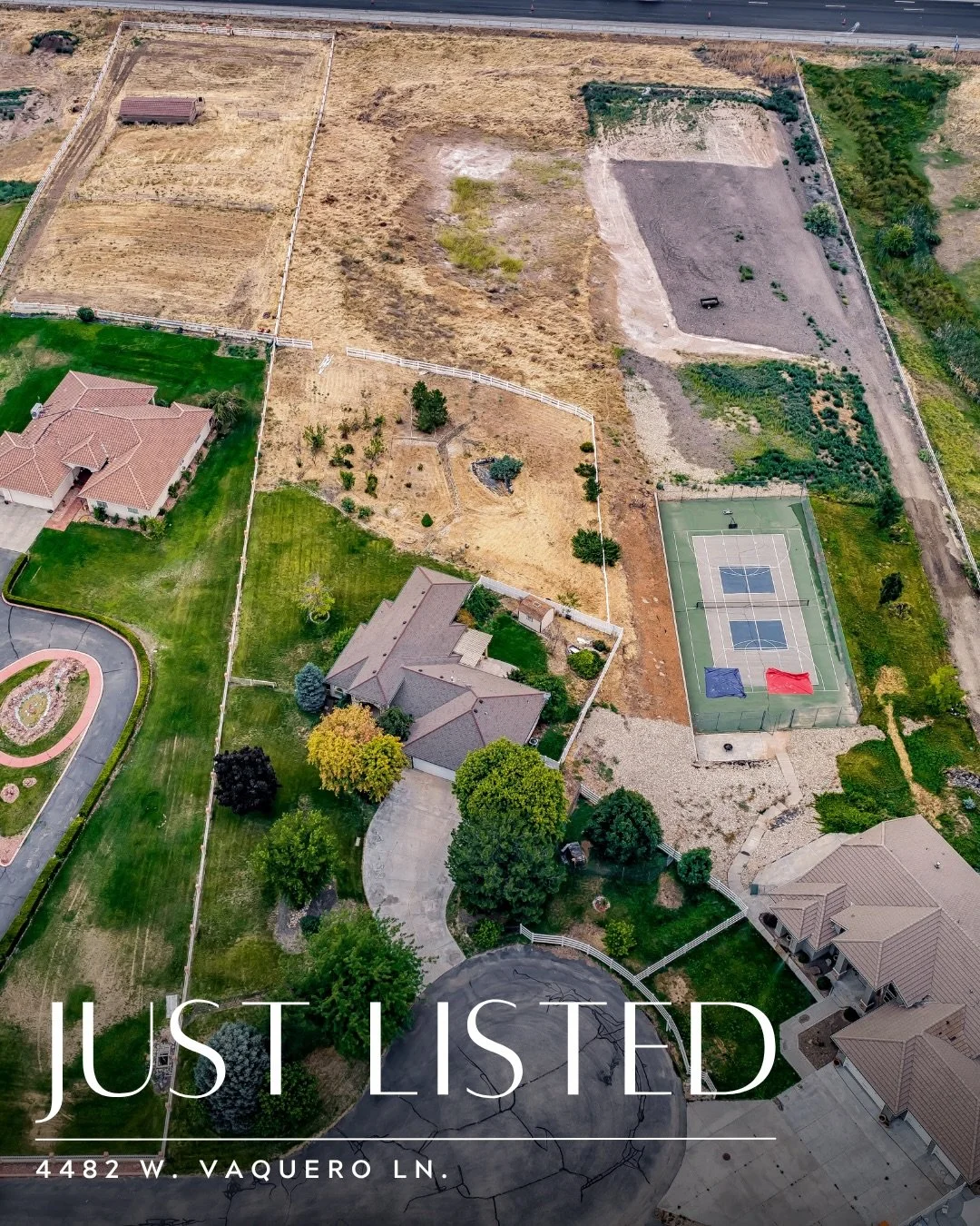 Ever dreamed of having ~2.36 acres, mountain views, AND being just minutes from the city? Welcome to your ultimate private retreat! 🏔️🐎

Tucked away on a quiet, tree-lined cul-de-sac, this custom single-level home offers the best of both worlds: se
