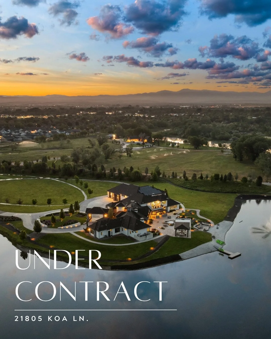 UNDER CONTRACT ✨ 
Listing provided by Bauscher Real Estate, Amherst Madison 
⠀⠀⠀⠀⠀⠀⠀⠀⠀
So thrilled to have my sweet buyers under contract for this incredible ultra luxury property! Truly a unique, one-of-a-kind estate and the definition of true luxur