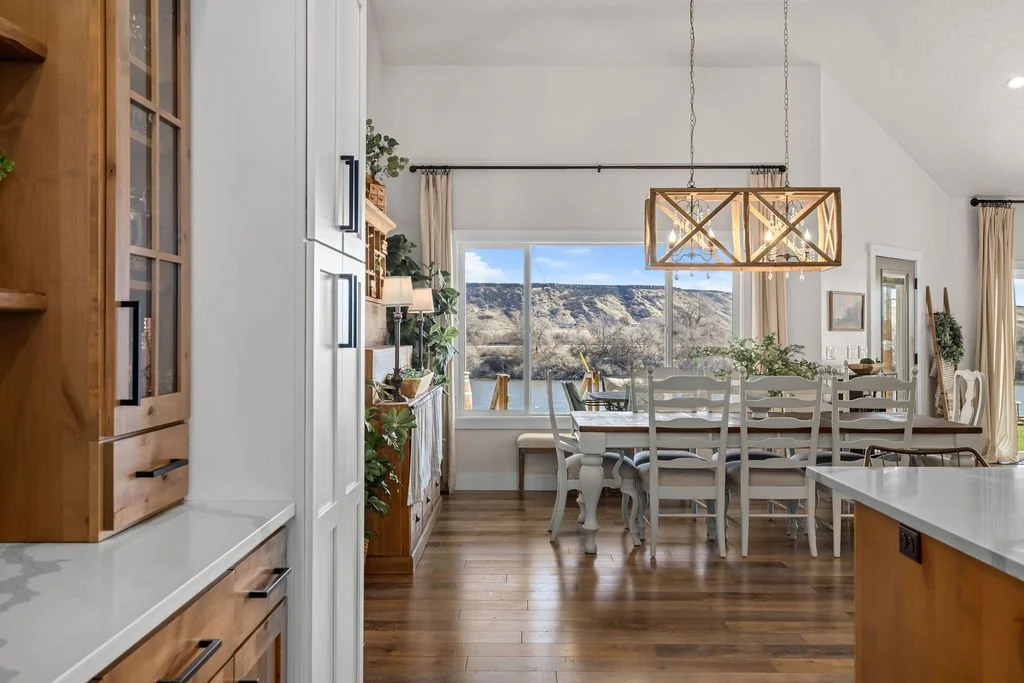 7858RiverFrontDr-39.jpg