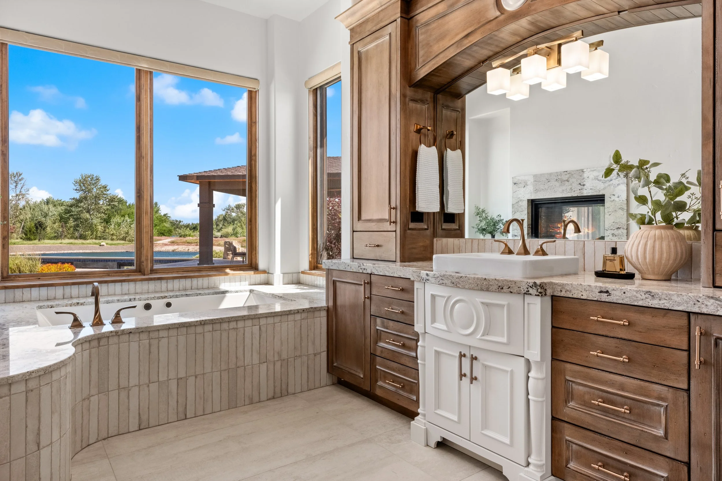 22b_21805 Koa Ln-36.jpg