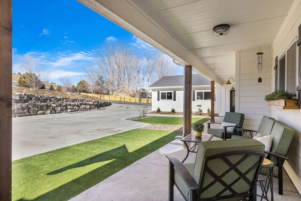 7858RiverFrontDr-6.jpg