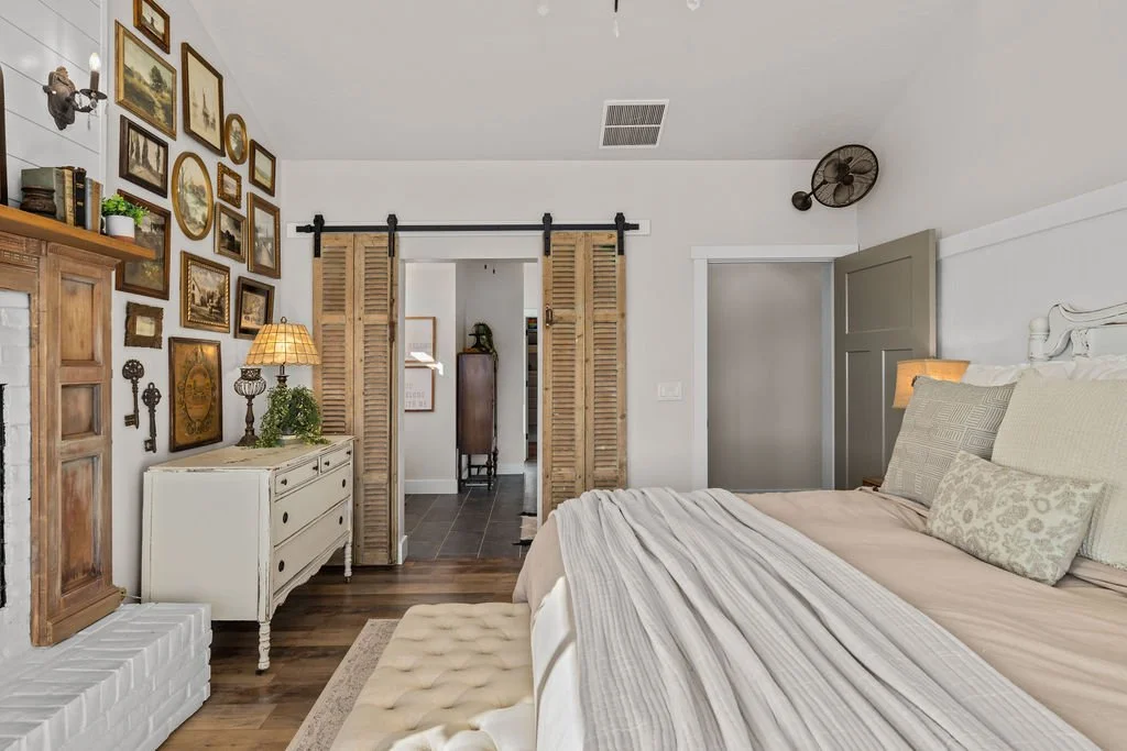 7858RiverFrontDr-59.jpg