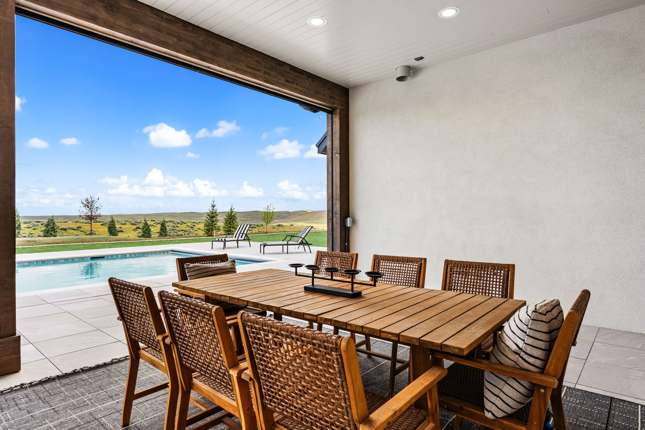 9737 N Springer Ln -12.jpg