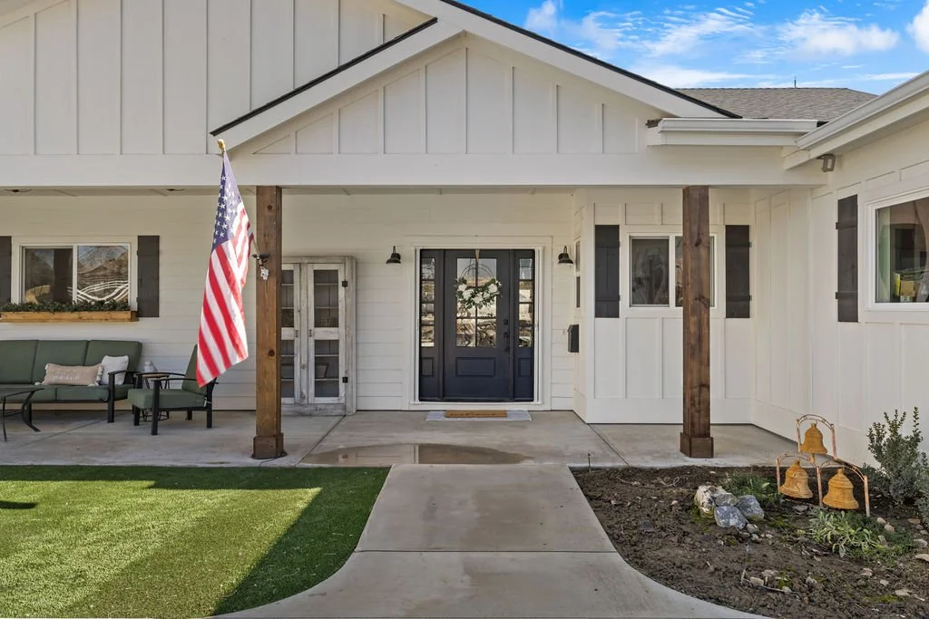 7858RiverFrontDr-5.jpg