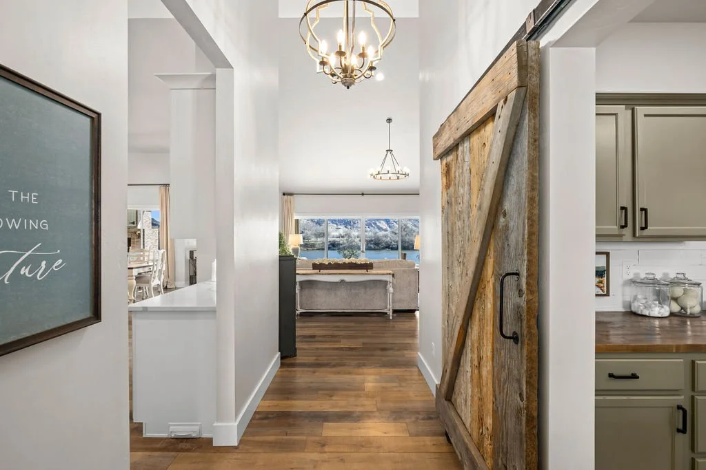 7858RiverFrontDr-9.jpg
