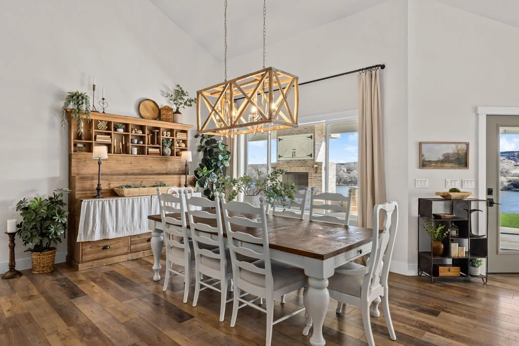 7858RiverFrontDr-26.jpg
