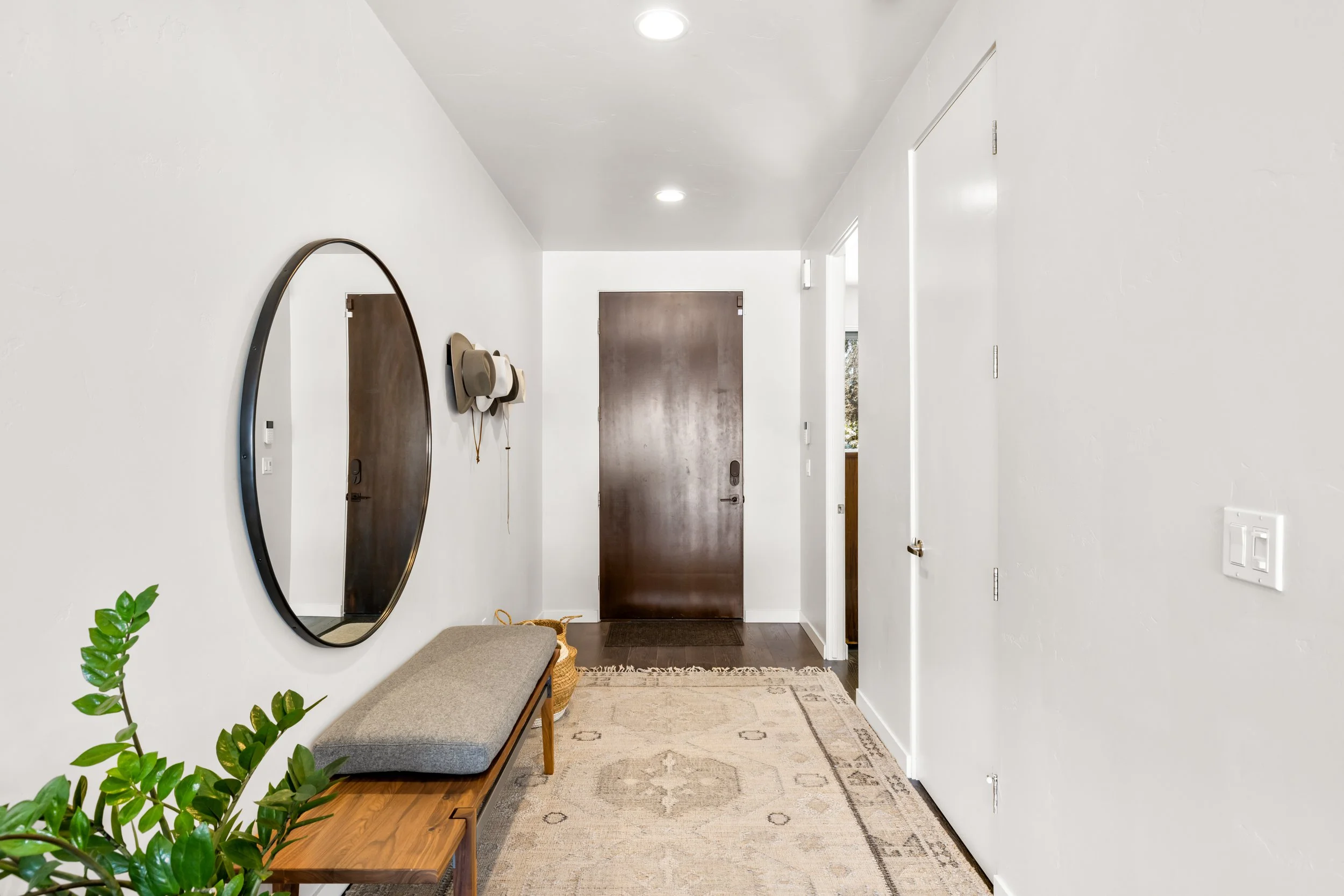 2318WDoraLn-5.jpg
