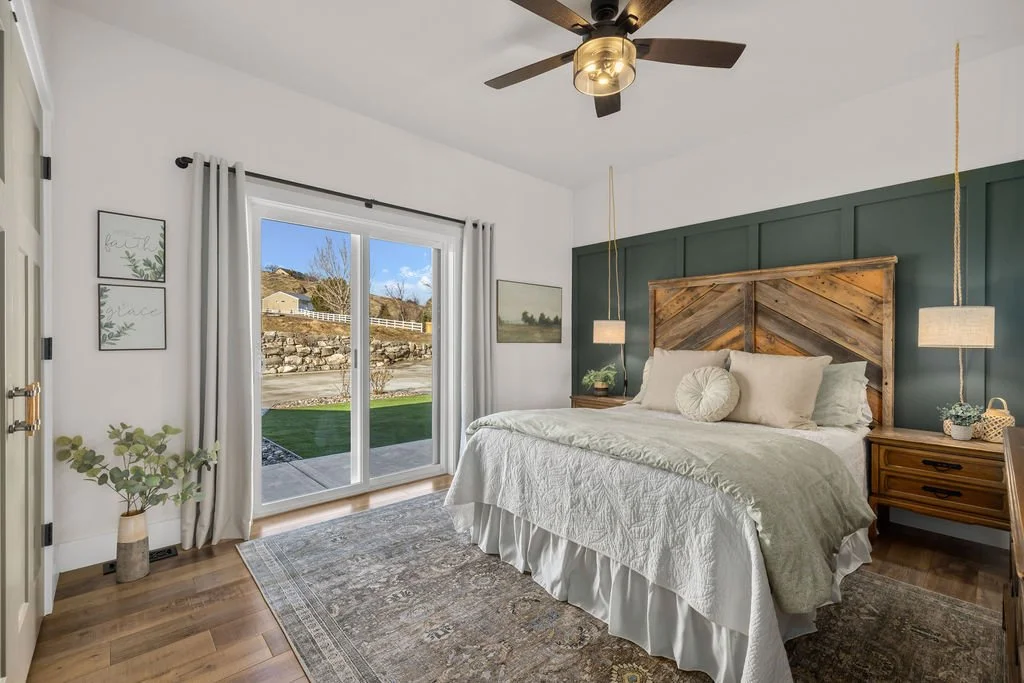 7858RiverFrontDr-85.jpg
