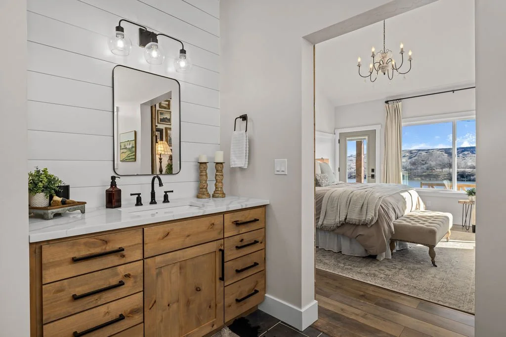 7858RiverFrontDr-63.jpg