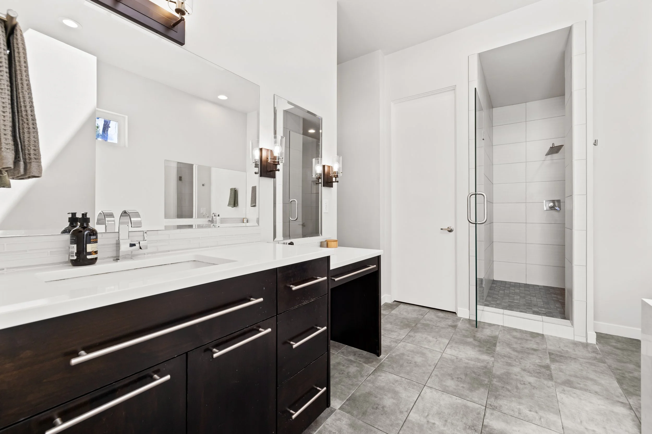 2318WDoraLn-39.jpg
