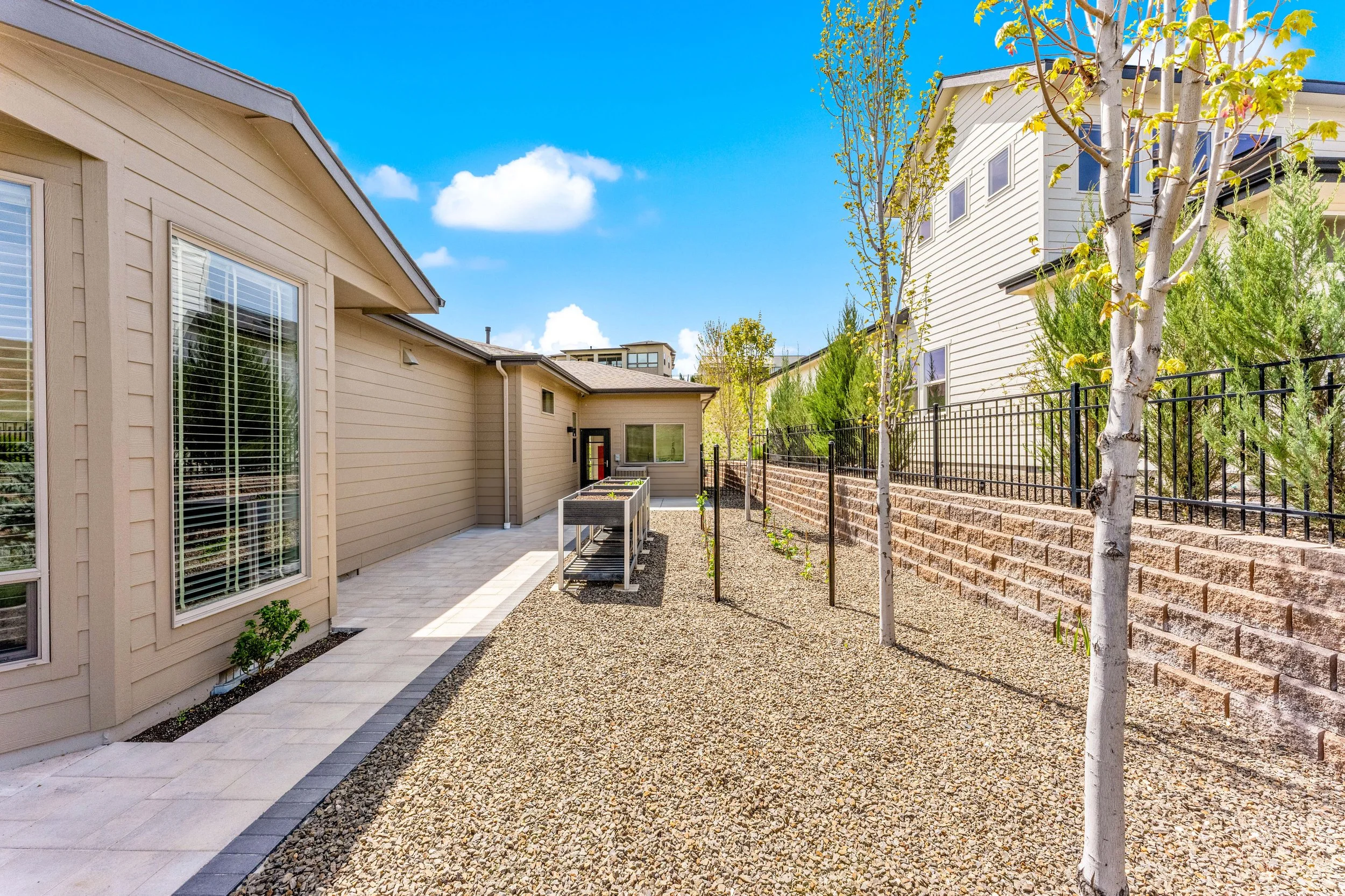 6108 E Barber Dr-17.jpg
