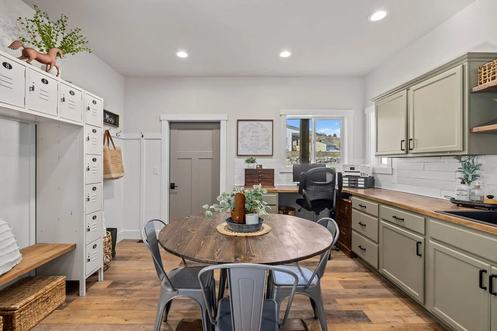 7858RiverFrontDr-75.jpg