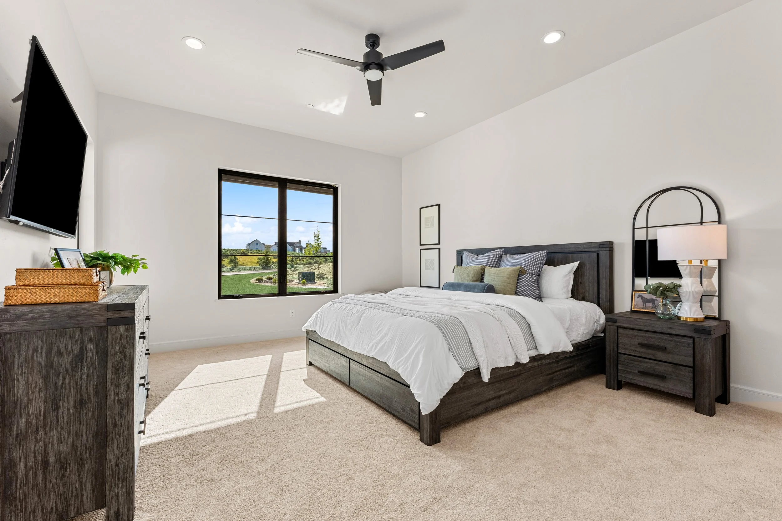 9737 N Springer Ln-28.jpg