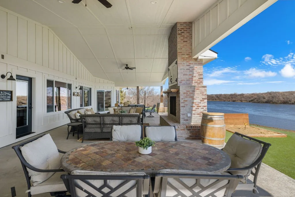 7858RiverFrontDr-96.jpg