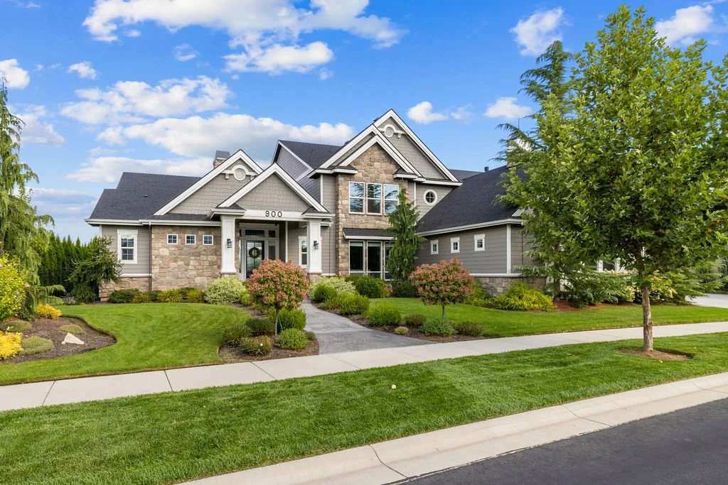 900SBrentbrookLn-1.jpg