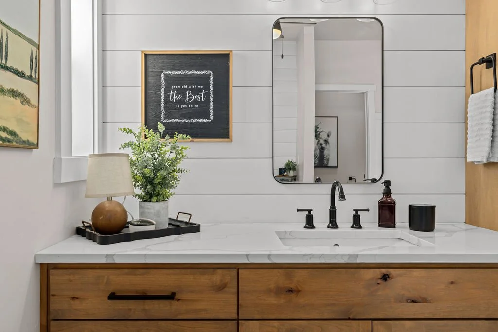 7858RiverFrontDr-67.jpg