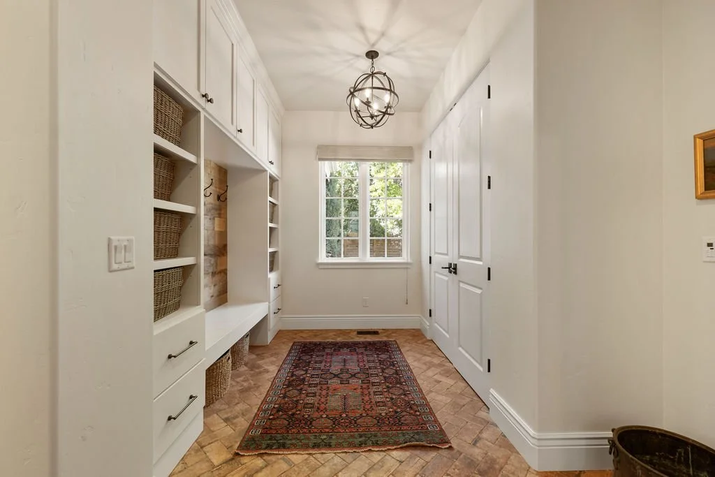 1625EWarmSpringsAve-85.jpg