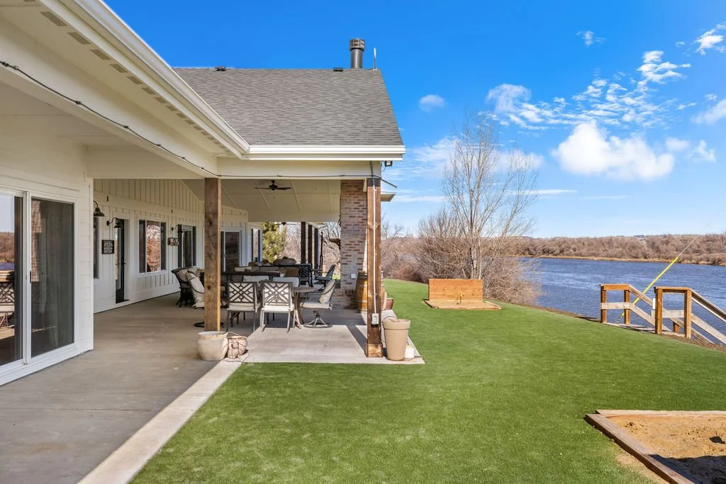 7858RiverFrontDr-105.jpg