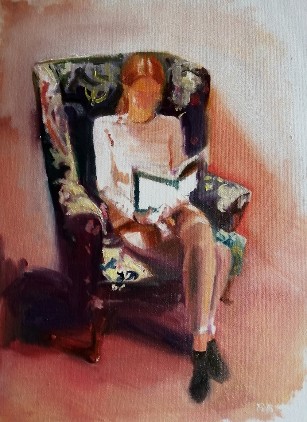  Paperback  Oil on board  28x36cm  SOLD  An impressionist painting of a girl reading a paperback book. Lighting plays an integral part in this piece, forming an impression of lamp light on a cold winter evening.   