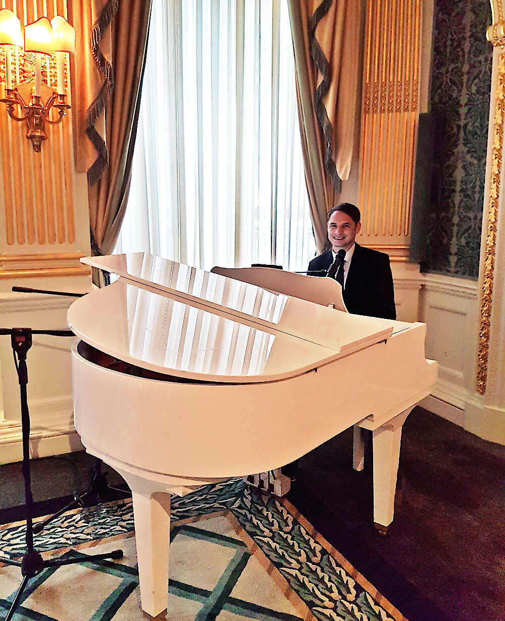 Jon Hickman Pianist Singer Claridges LIve Music events