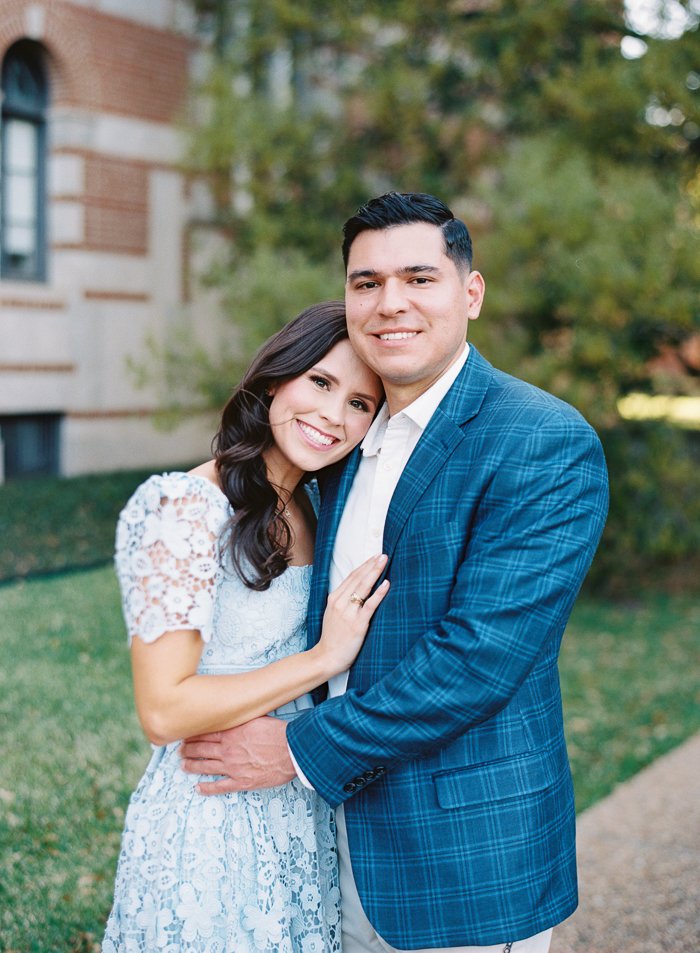 courtneyleighphoto_houstonengagements_engagementsession_riceuniversityengagementsession_houstonphotographer_naturallightphotographer_ (92 of 99).jpg