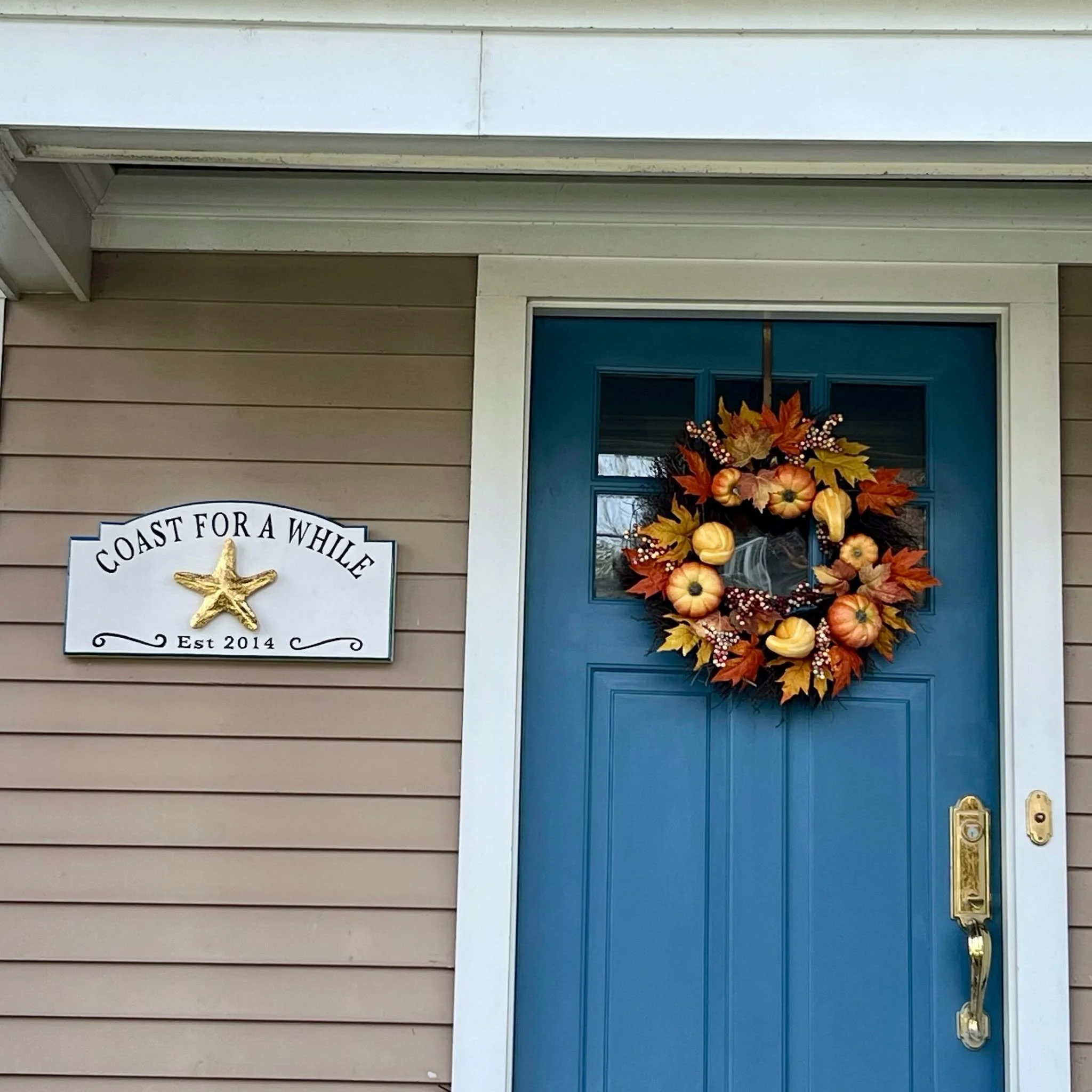 My custom hand-carved signs are all made to order and one-of-a-kind.  Here's a recent piece  with incised lettering and an appliquéd starfish gilded in 23k goldleaf.  DM to inquire about ordering your own custom piece. 
 #handcarved #function
