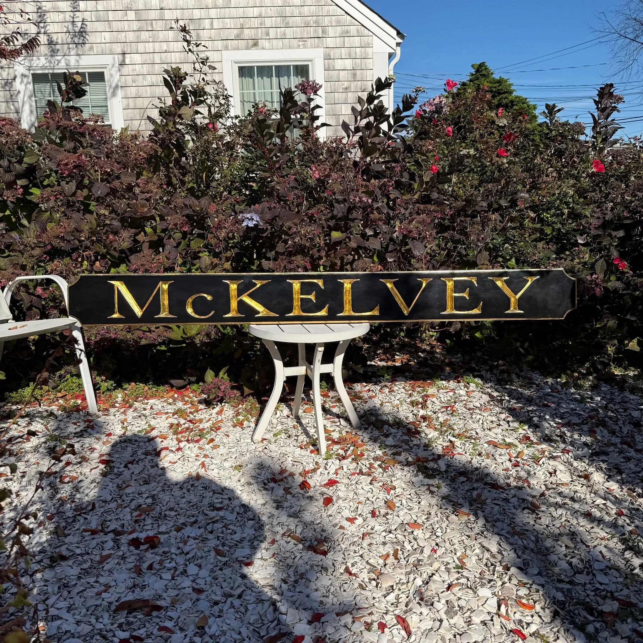 Custom Hand-carved Gilded Quarterboards. Here is a sample of some recent signs completed. Interested in having one of your own? DM for info on ordering

 #handcarved #functionalart #goldleaf #handcarvedsigns #scituatewoodcarver #madeinmassachusetts #