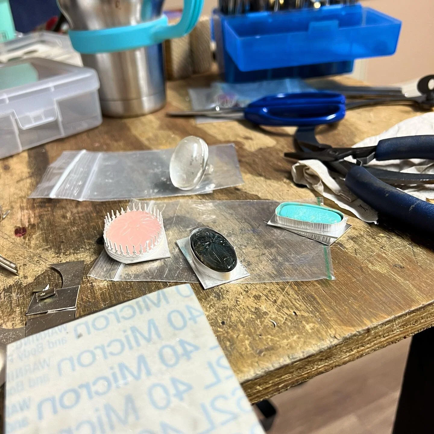 Back at it. I don&rsquo;t think I&rsquo;ve made a ring in a couple of years now, so going back to my basics.

#kosmickistudio #ladysmith #madeinatlanta #atmybench #wip #statementrings