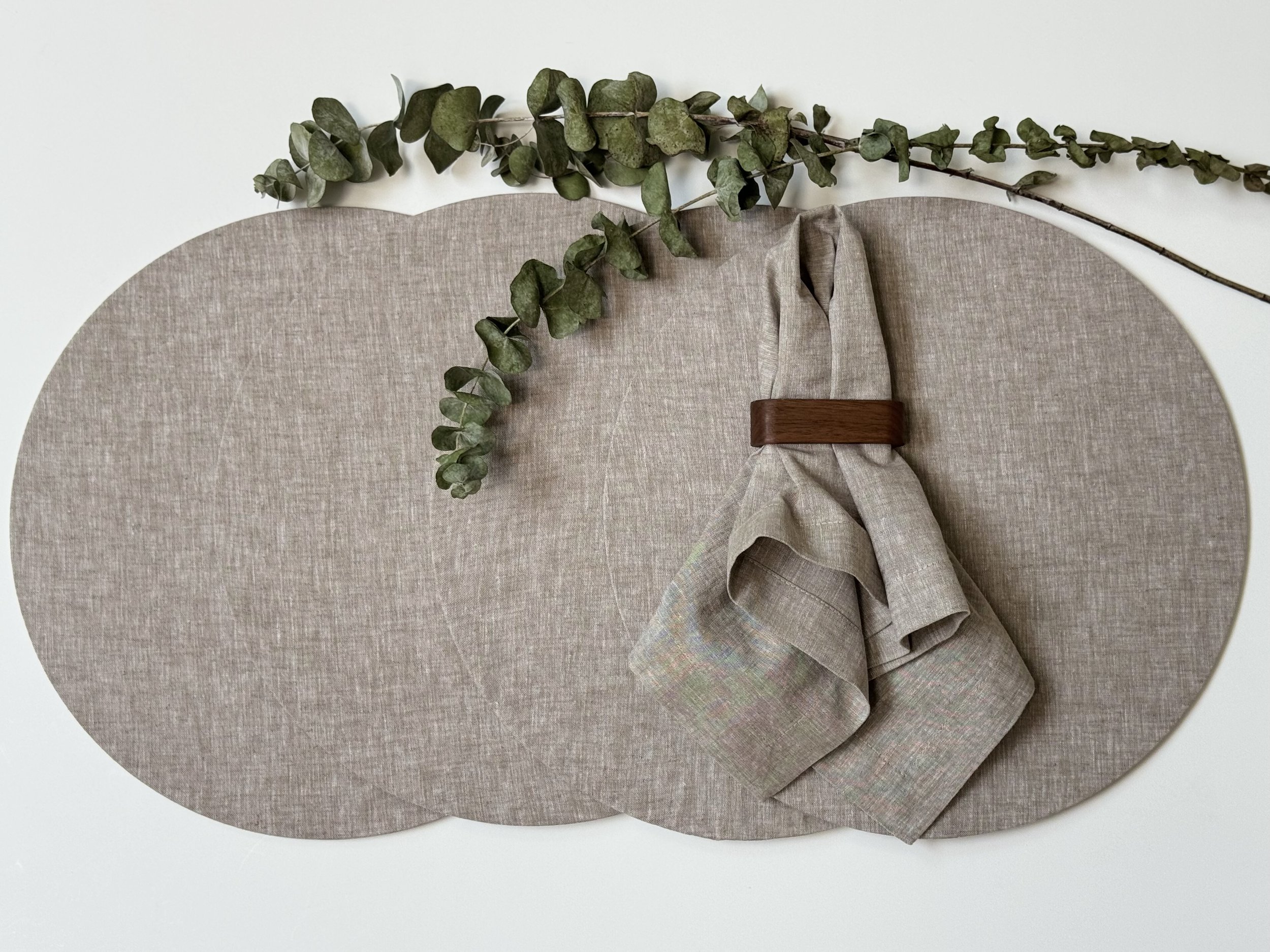 Funda Plato Base Lino Algodón Olivo-Natural (Set 4 piezas)