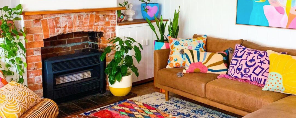 Eclectic home decor style is one of the most unique ways to decorate a home