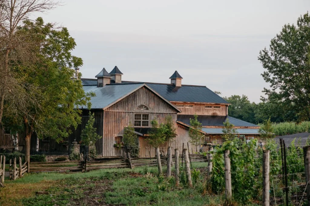 5 Great Canadian Wineries to Visit Now