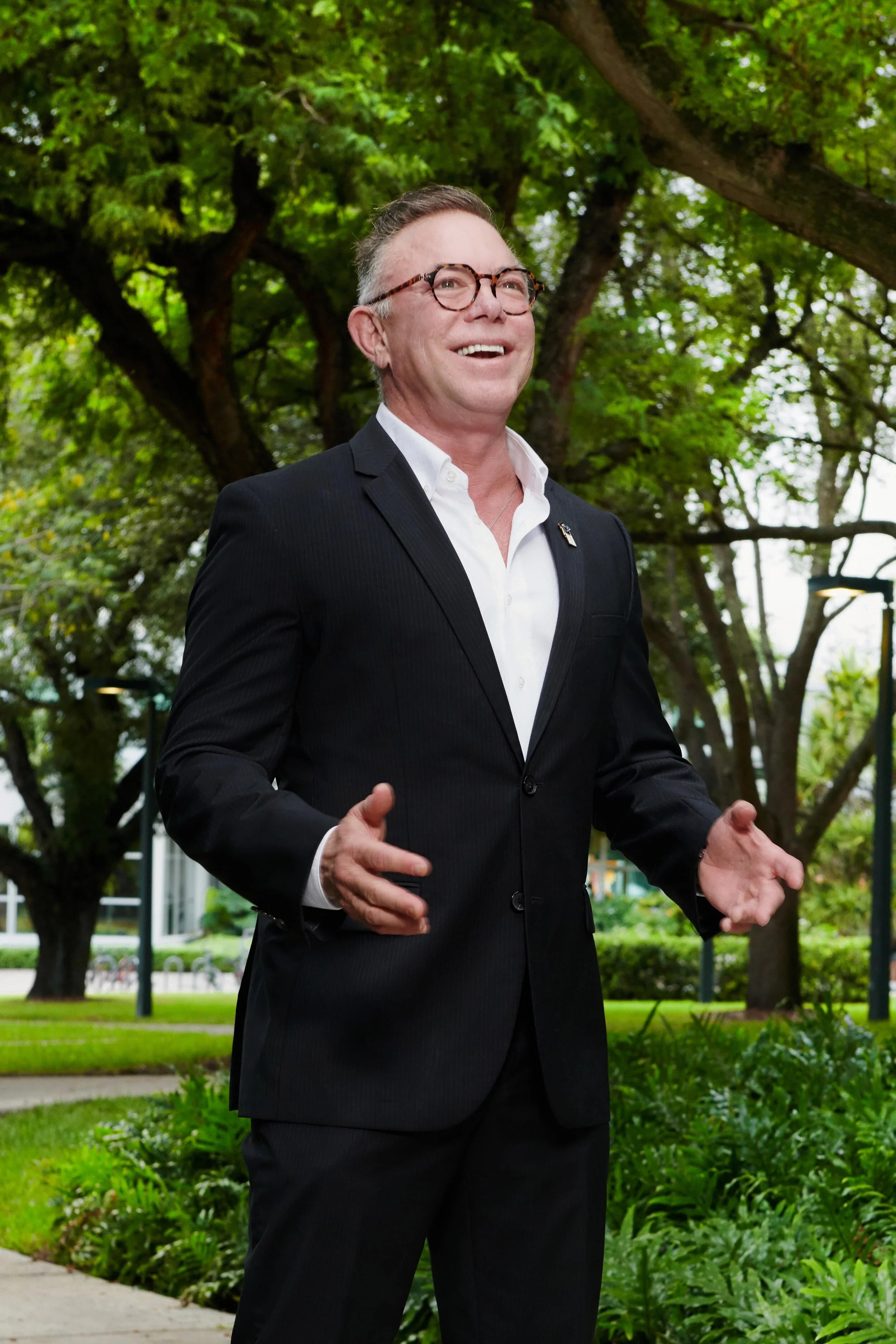 ROM_2946- Shareef Malnik edit.jpg