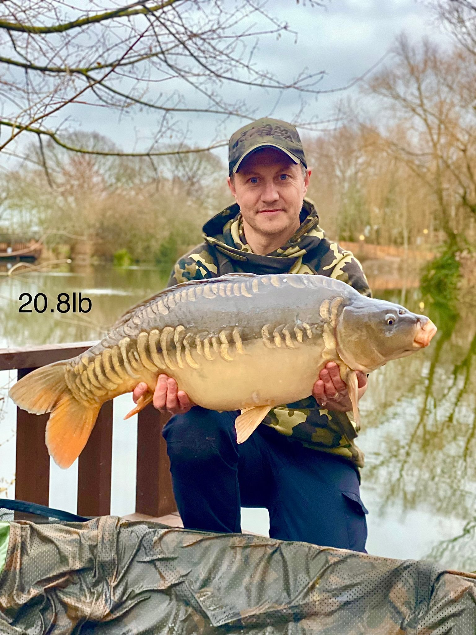SWIM: 6 |
FISH: MIRROR - 'GAZZA' |
WEIGHT: 20LB 8OZ |
BAIT: DOUBLE CORN |
MEMBER: GARY LEDGER