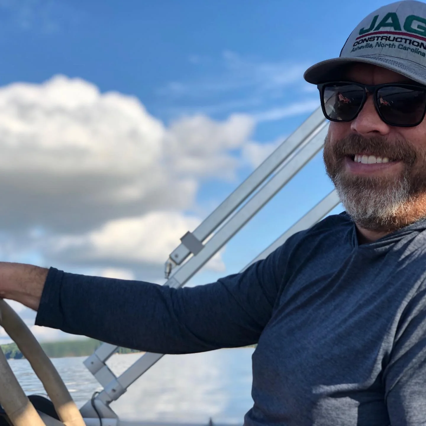 This Big Mike.
250 lbs of Stoke!
He easily shredded on the Lift 6&rsquo;2&rdquo; Efoil.
With 4 different board sizes to choose from... Lift Efoils can elevate anyone.
#Efoilcarolinas 
#liftfoils 
#seakindlyfoilschool 
#efoil
#asheville
#sharethestoke