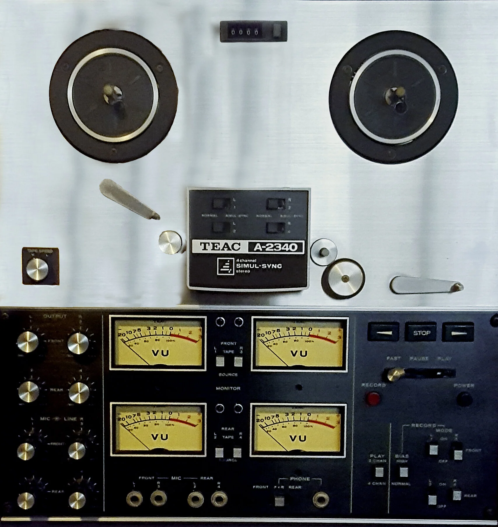 4Track.jpg