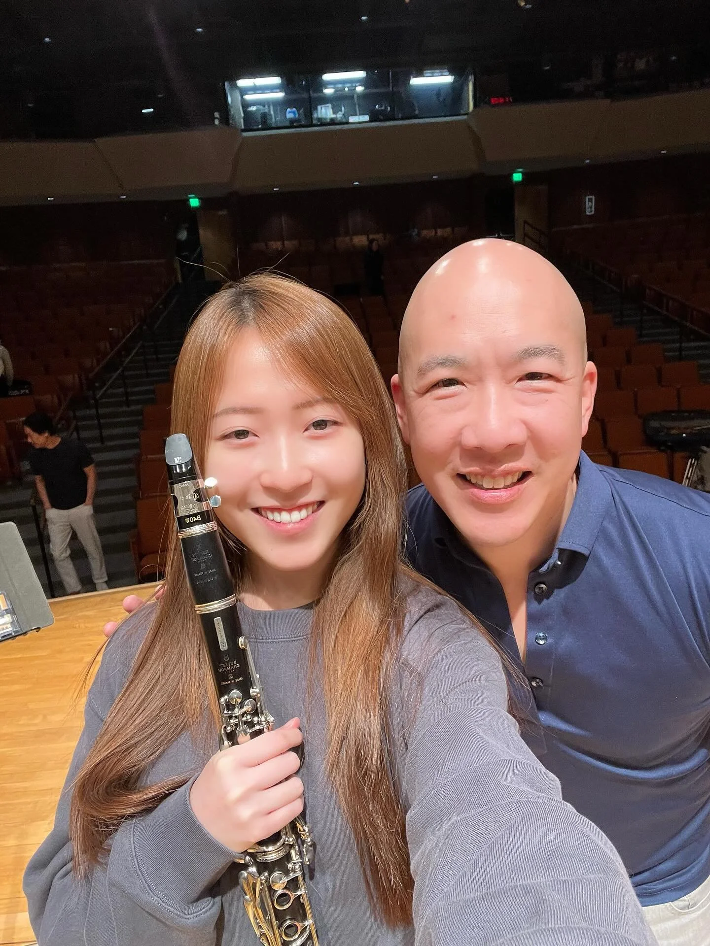 What fun it has been to work with @suyuhsin0817 this weekend on Copland&rsquo;s beautiful clarinet concerto!  Galaxy is a supremely gifted and musical, and the @renochamberorchestra has loved collaborating with her.  One more performance tomorrow! 🇹