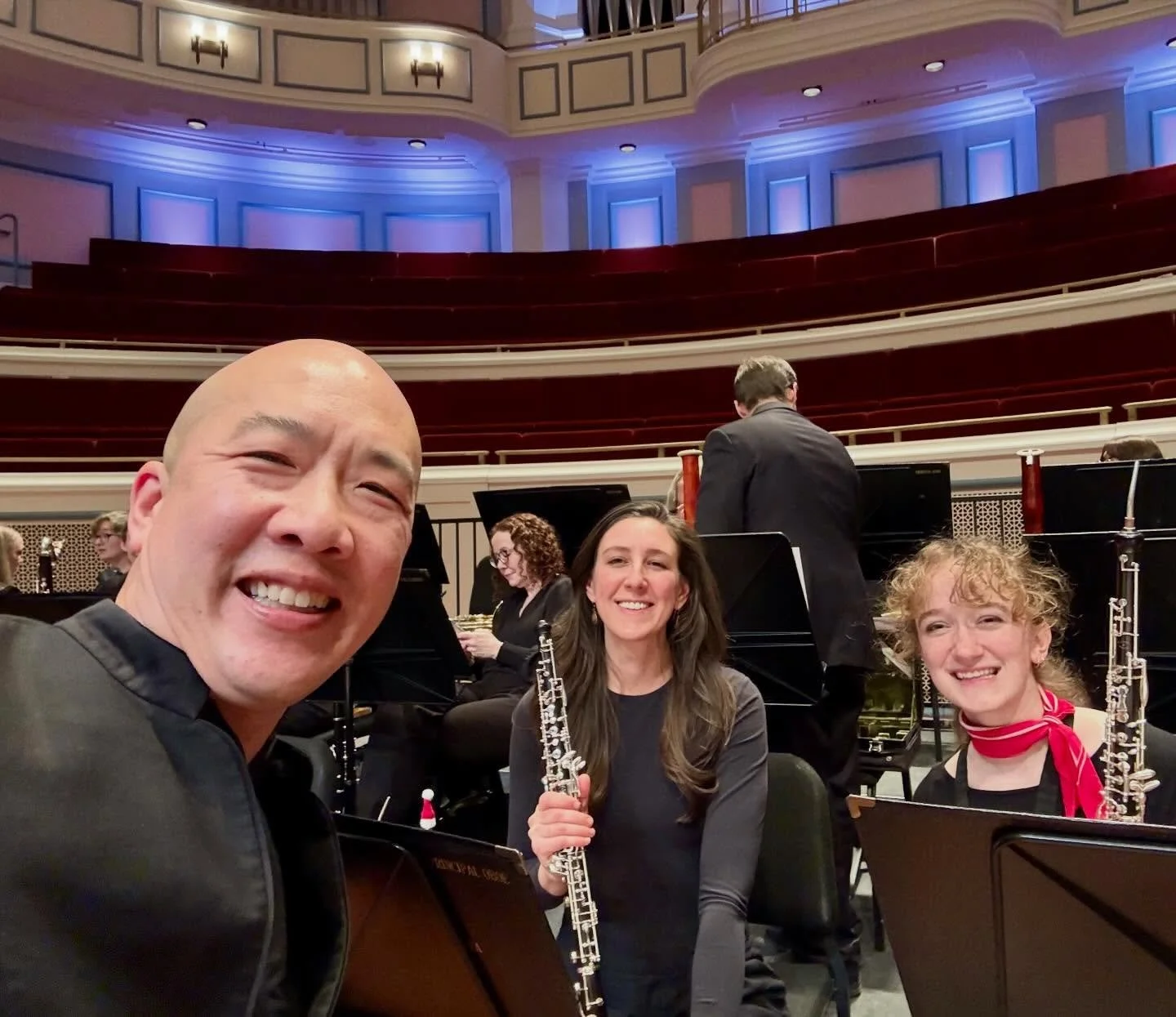 How fun it was to reconnect this week in the Carmel Symphony&rsquo;s holiday concerts with @rlmcguire89 who played opera with me 🤫 years ago at UT Austin and @megan.oboe who just played opera with me at Manhattan School of Music this past spring! #f