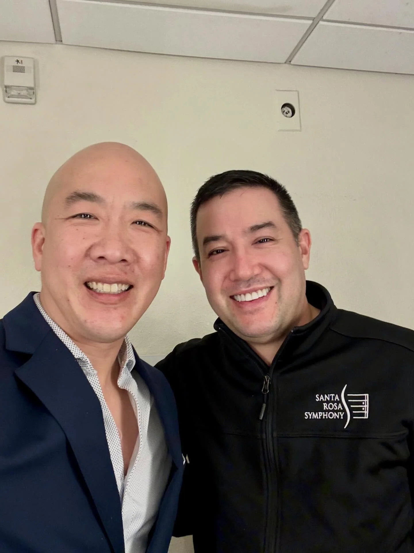 It&rsquo;s rare that conductor&rsquo;s cross paths in all but the major metropolitan cities, so it was fun spending a little time with @leccechong (who wonderfully led the Phoenix Symphony in concert) and @ksnaig (en route from CA to lead El Paso&rsq