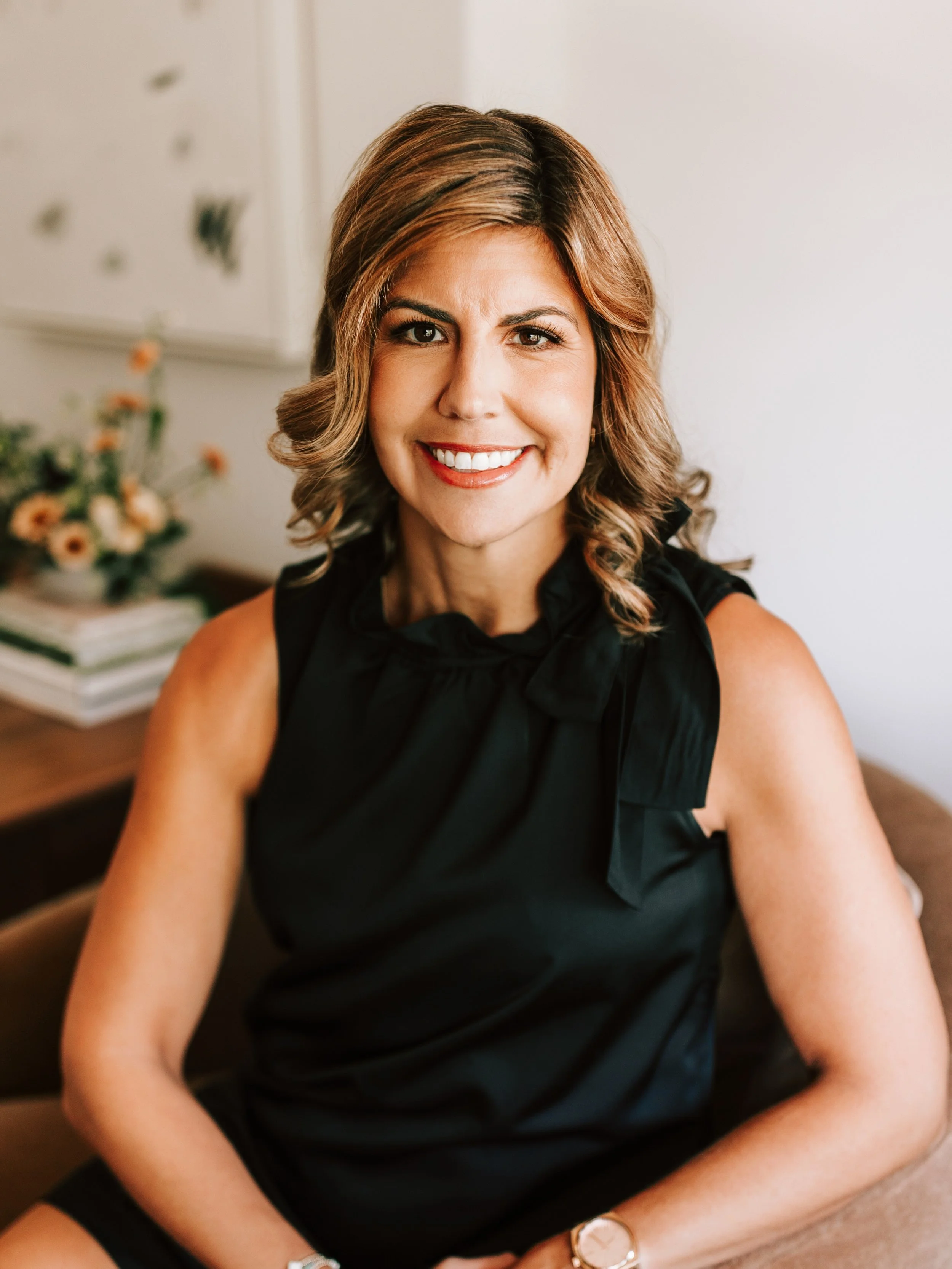 Happy 4th Workaversary to our girl Ashley!  She meticulously manages procurement for our clients with ease.  Not one sofa, light fixture or bulb passes through our studio without her touch.  She handles claims like a boss and smiles when many would b